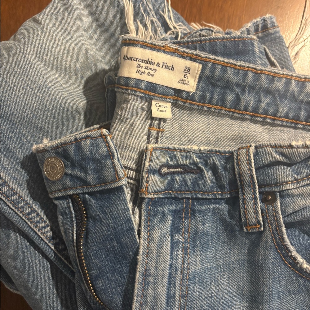 Abercrombie & Fitch High Rise Light Blue Jeans